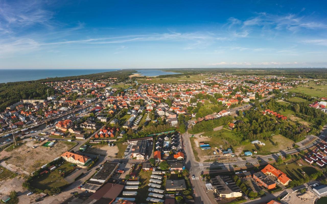 Domki Wakacyjne By Lider Łeba Eksteriør billede